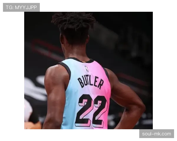 雷吉纳球员赛季关键时刻挺身而出，助球队力夺宝贵积分